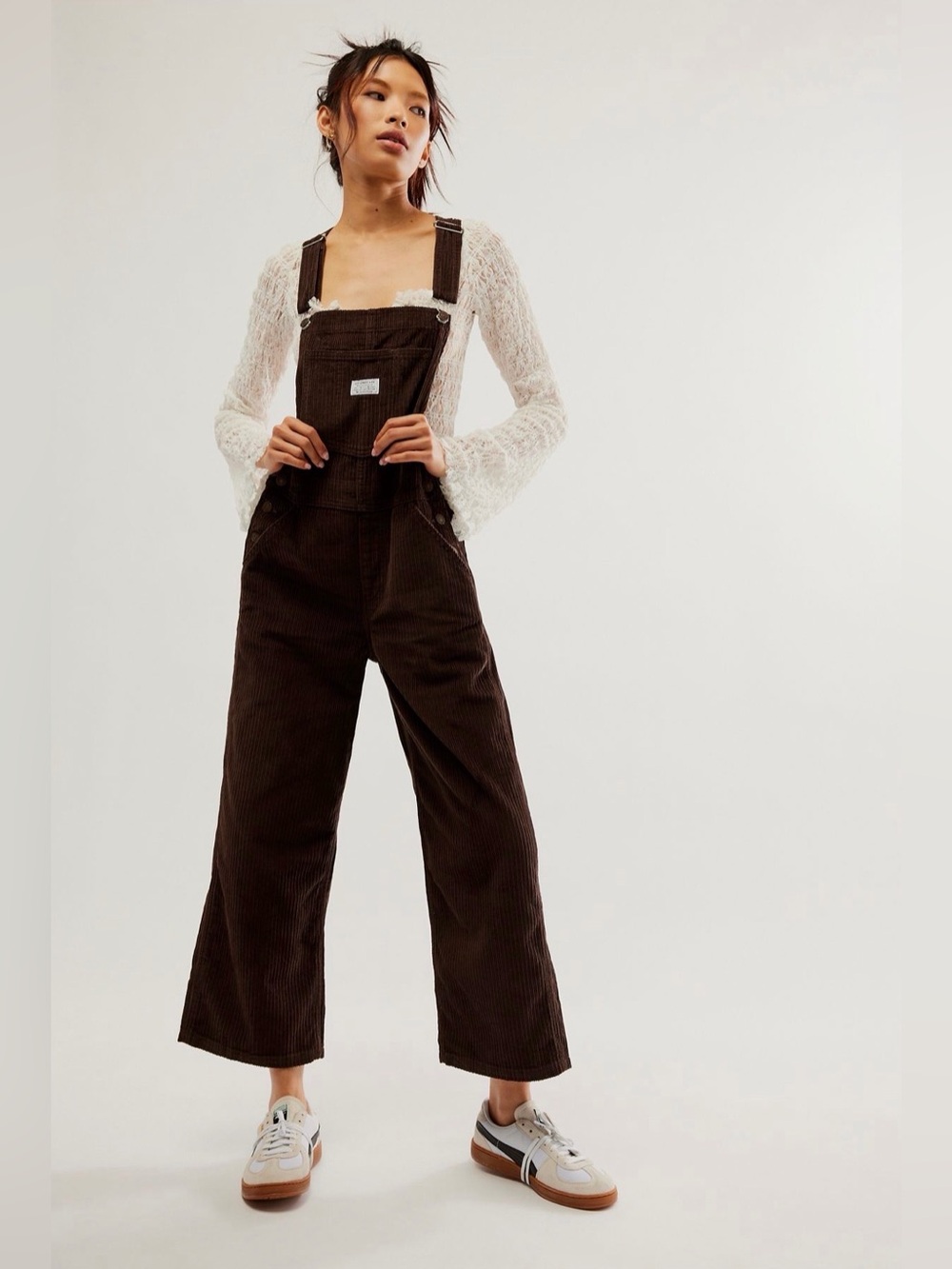 Levi’s Baggy Corduroy Overalls in Brown